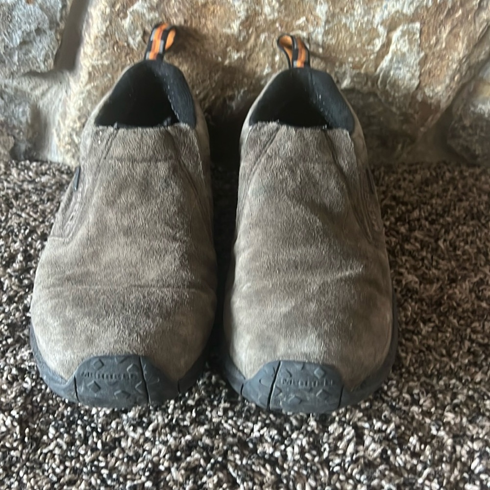 Men Merrell slip on